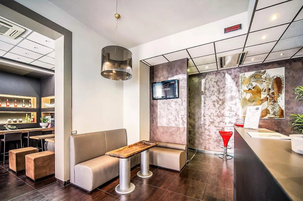***  Hotel Aaron Mestre Italia