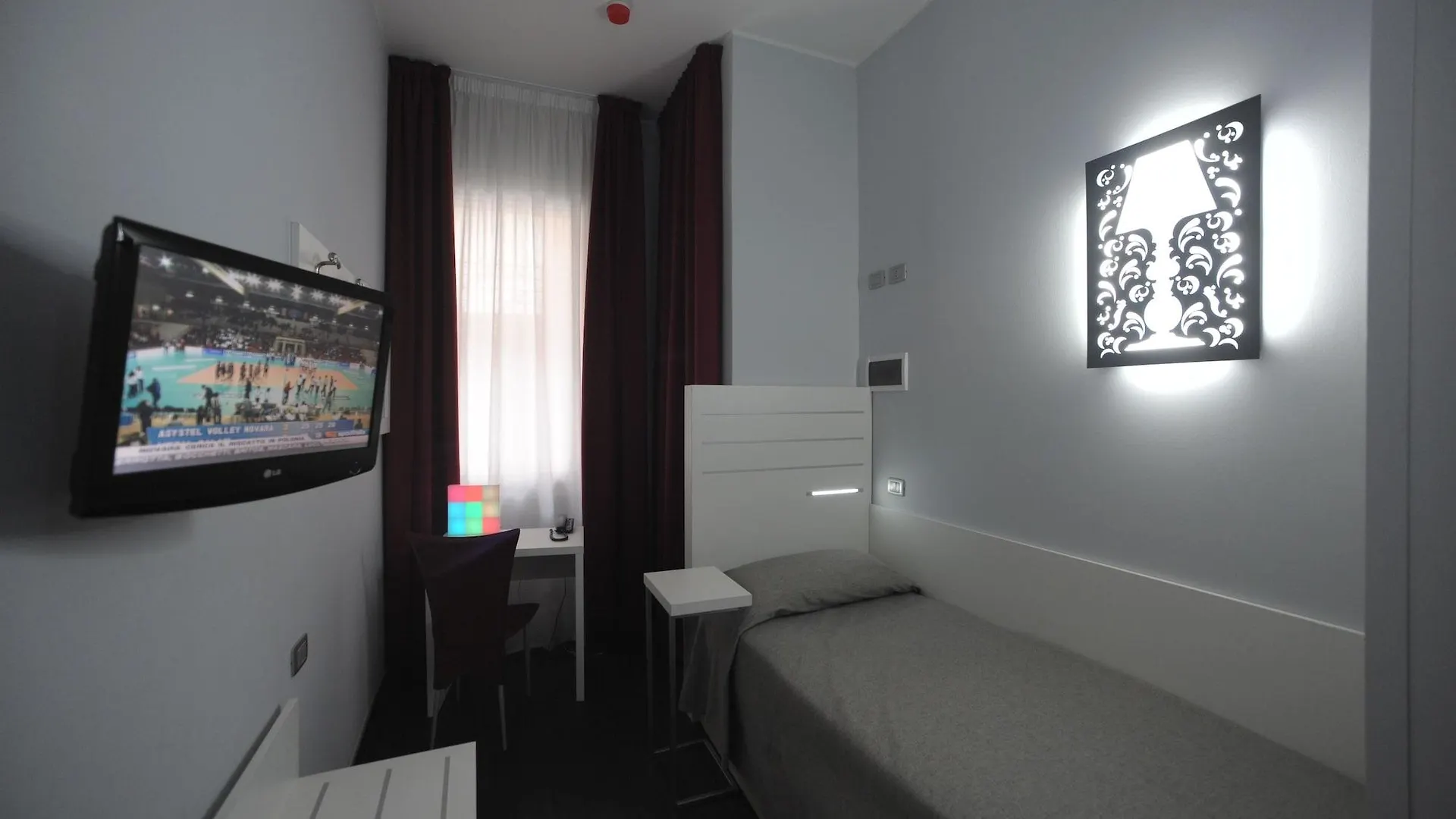 Hotel Aaron Mestre