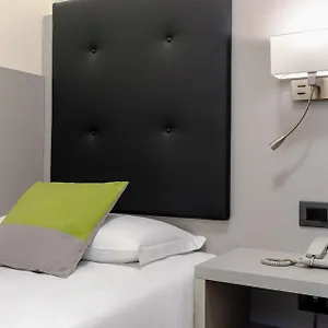 3* Hotel Aurora